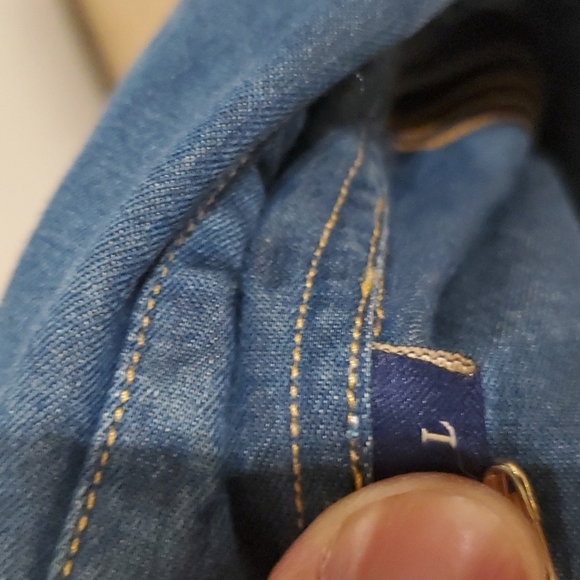 NWT MCKENZIE TRIBE DENIM SHIRT SIZE LARGE. - Picture 6 of 16